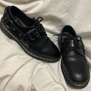 DR. Martens HENREE black leather buckle harness M7 W8 EU39